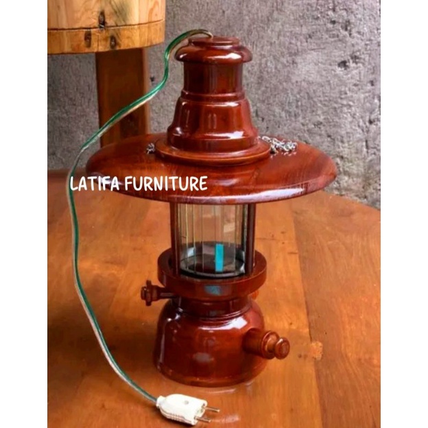 Lampu petromak dari kayu jati asli