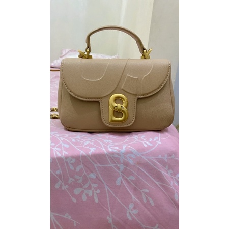 Preloved Alma Flap Bag Small Beige Buttonscarves