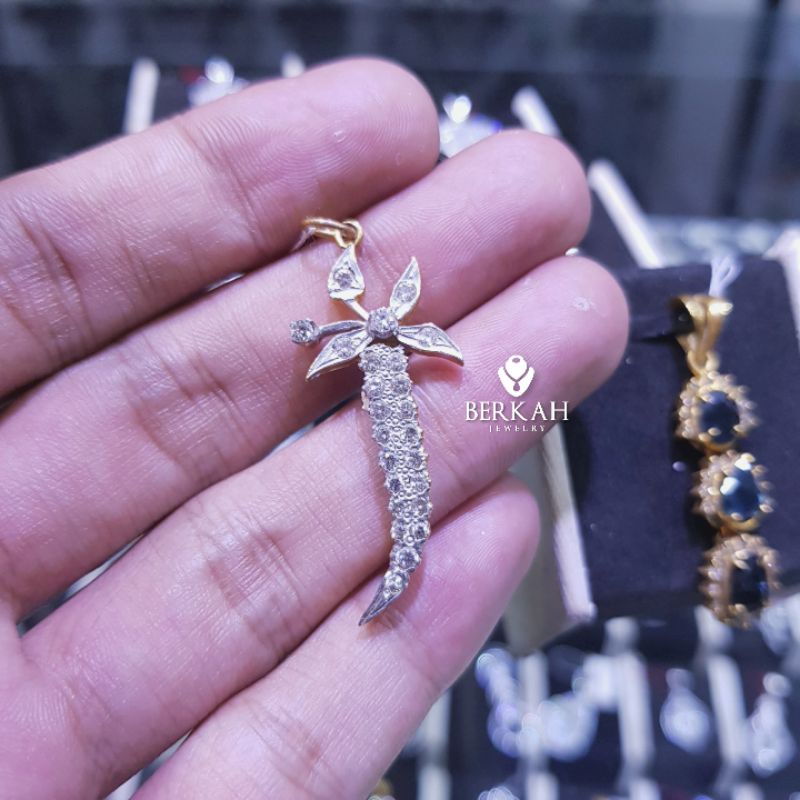 Liontin emas berlian asli bersertifikat natural diamond