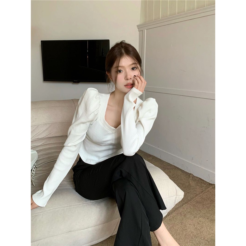 Red French niche square collar puff sleeve bottoming shirt women s autumn and winter 2022 new slim fit and thin outerwear long-sleeve tops