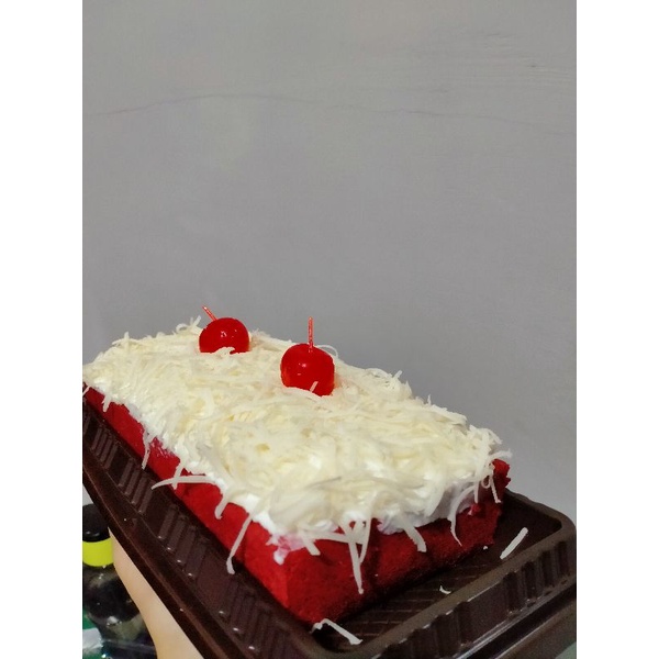 

Bolu Kukus Red Velvet ukuran 20*10