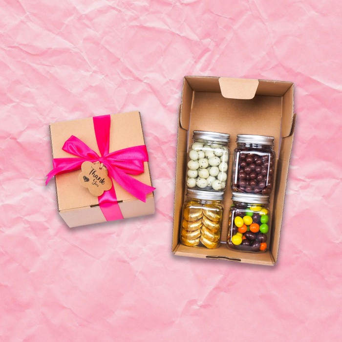 

✨READY✨ -Hampers Valentine Parsel Coklat Premium 4in1- 1.1.23