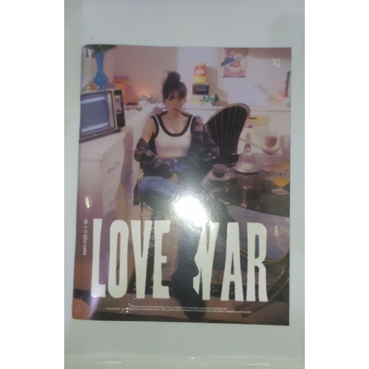 Album Yena Love War – Love ver (Sealed)