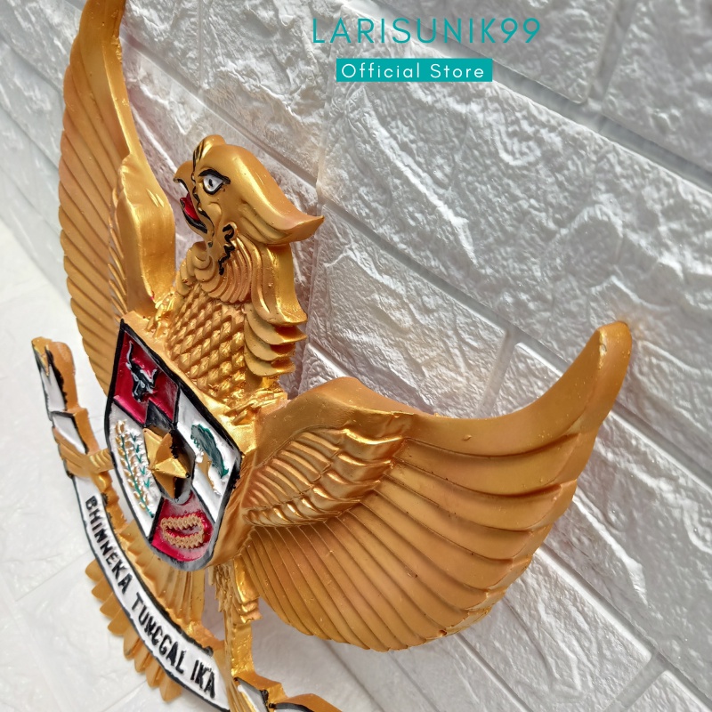 Garuda Pancasila Hiasan Dinding Lambang Fiber Lambang Negara Burung Garuda Gold Fiber 30CM