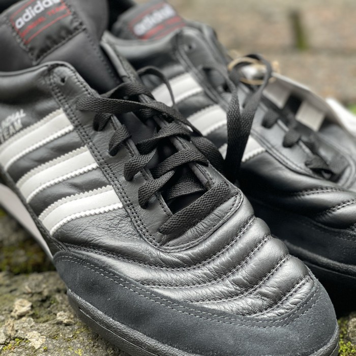 ADIDAS MUNDIAL TEAM SEPATU FUTSAL TURF MINI SOCCER SIZE 46 47 48 BESAR