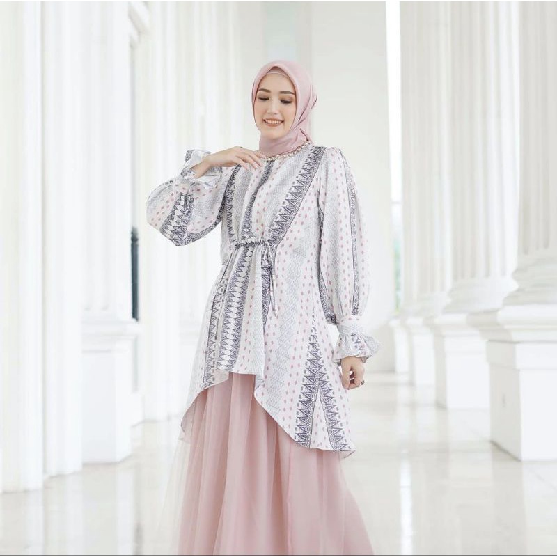 Vanilla Hijab blouse
