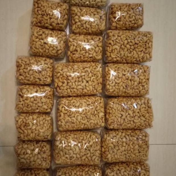 

SUPER LARIS P854 1KG Kacang Mete Goreng super Wonogiri 1 Kg ぱ