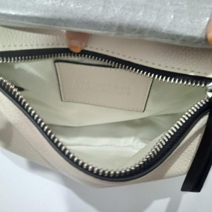 Tas selempang Softbox Bag Small MJ