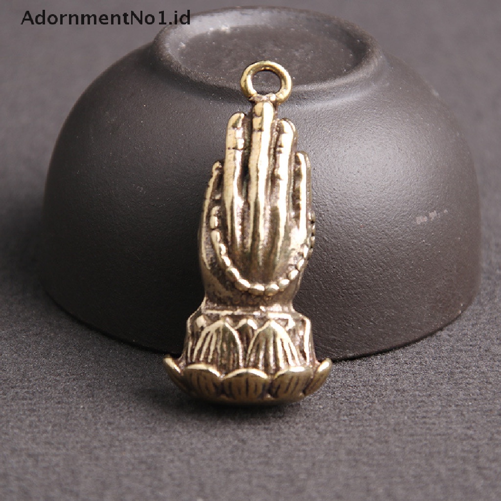 [AdornmentNo1] Tangan Bersama Buddha Kuningan Doa Buddha Dengan Dasar Teratai Manik-Manik Buddha Liontin Keagamaan Mini Hand Pray Patung Hiasan Meja [ID]