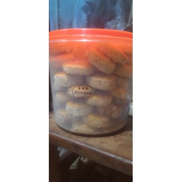 

kue kacang jember