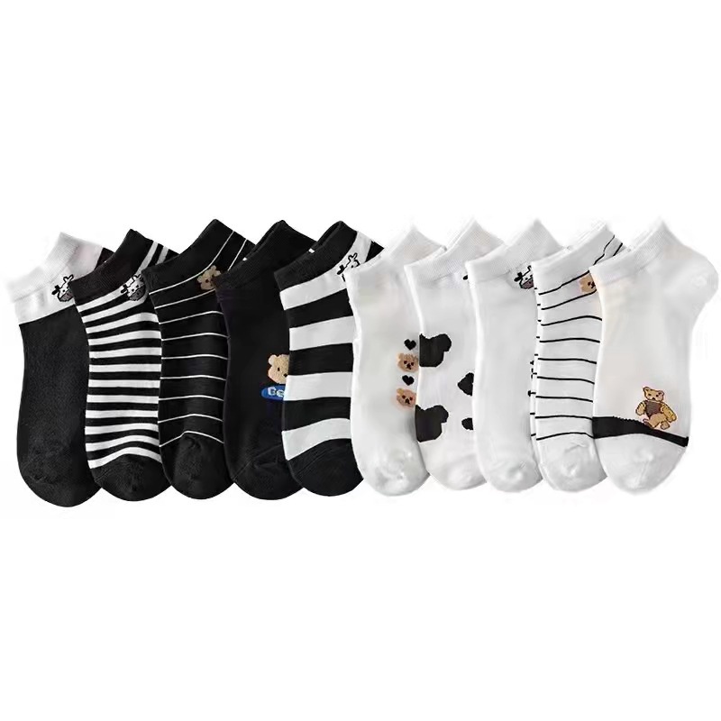 ⭐️𝐈𝐇𝐒 𝟕𝟑𝟓 𝐋𝐚𝐦𝐩𝐮𝐧𝐠⭐️Kaos Kaki Pria Wanita Motif Beruang Kaos Kaki Pendek Korean Style Bear Ankle Socks