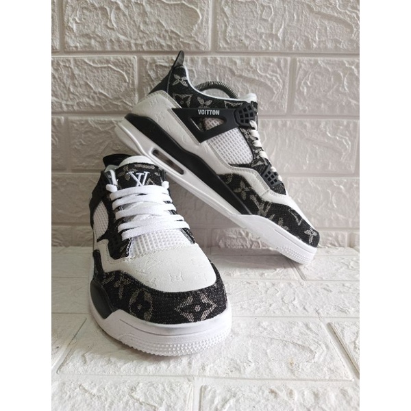 NIKE AIR JORDAN 4 RETRO X LV 40