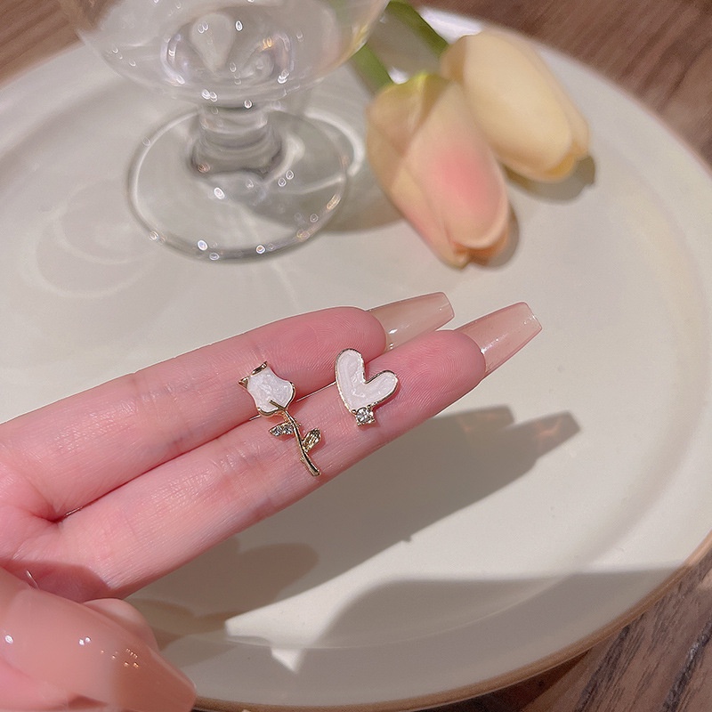 S925 Silver Needle Korea Anting Tusuk Ikatan Simpul Hati Simple Untuk Wanita Grosir