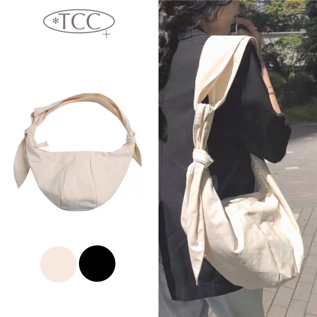 시크 — #TCC220 tere bag  — import tas elegant trendy aesthetic cina hongkong china korean outfit wanita woman girl harajuku white bw broken putih tulang black hitam tote