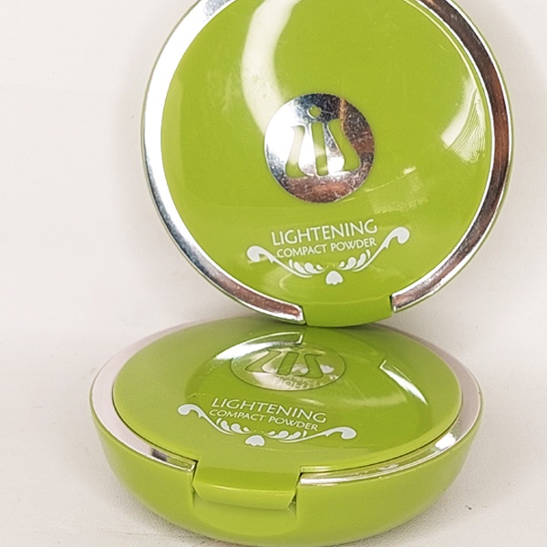 Liz Skincare Lightening Compact Powder