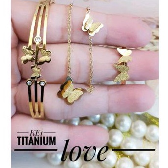 Set Perhiasan Titanium Motif Kupu-Kupu Gold Aksesoris Wanita Dewasa Terbaru Import 701ab