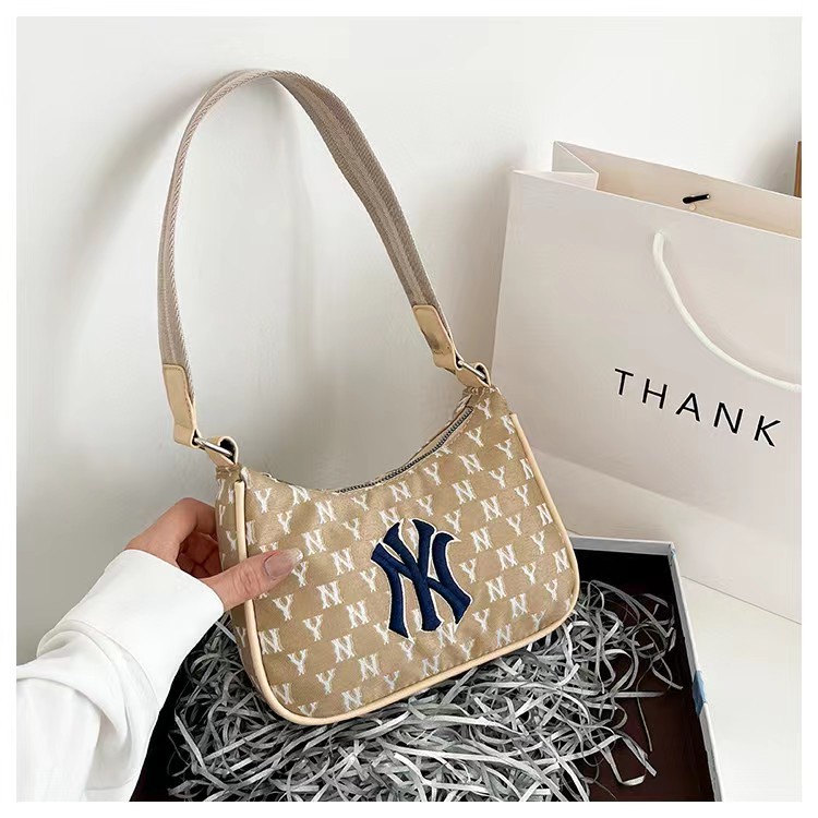TAS PUNDAK BAHU JINJING HANDBAG WANITA CEWEK FASHION IMPORT KANVAS CANVVAS MOTIF NY BAGUS KEREN LENG