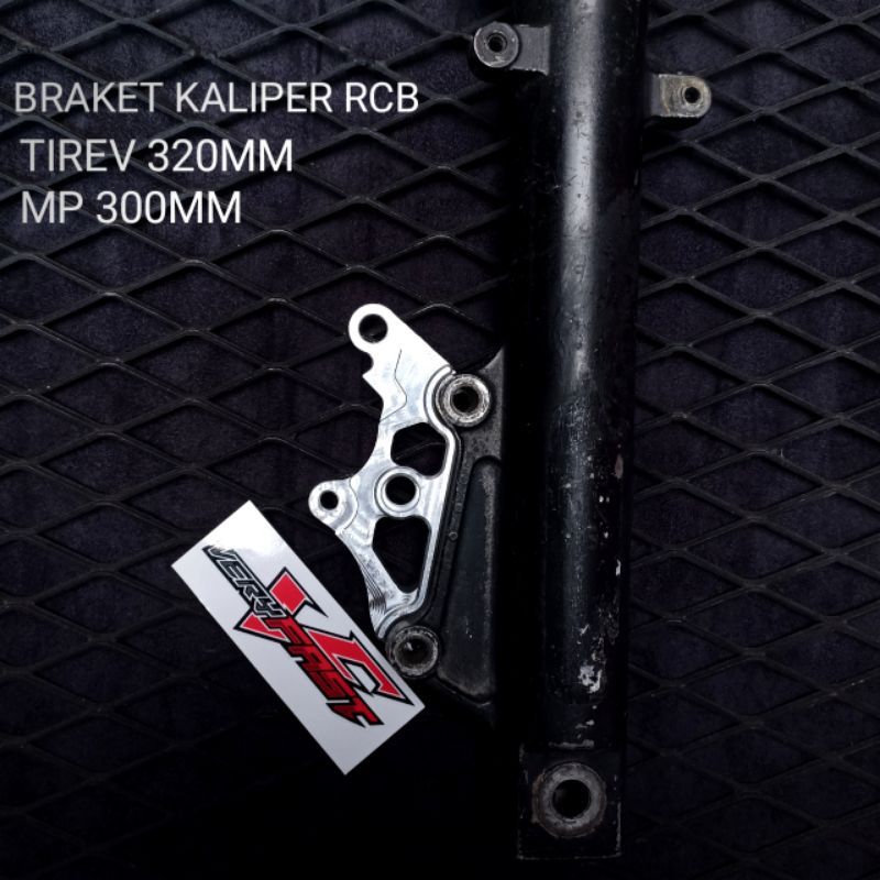 BRAKET  KALIPER RCB PNP SHOCK TIGER REVO DISC 320MM / MEGAPRO DISC 300MM
