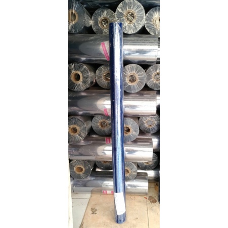 Plastik mika lemas atau lentur tebal 0.07 mm lebar 1.37m panjang 45m