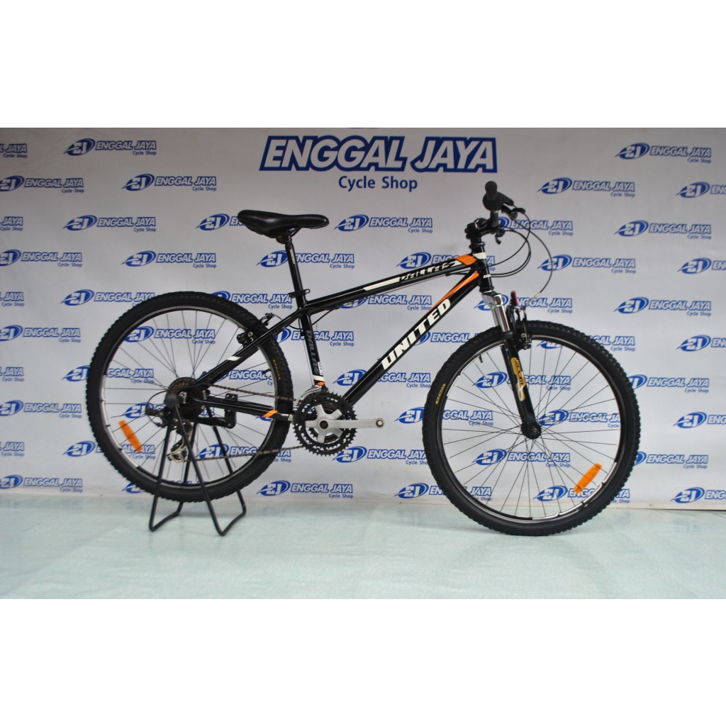 Sepeda Gunung MTB United Dallas Alloy 26 Inch Full Shimano 21 Speed Not Monarch Invert Alton 2 3