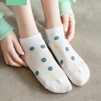 ⭐️𝐈𝐇𝐒 𝟕𝟔𝟖 𝐋𝐚𝐦𝐩𝐮𝐧𝐠⭐️Kaos Kaki Wanita Motif Ice Cream Kaos Kaki Es Krim Japanese Fashion Import