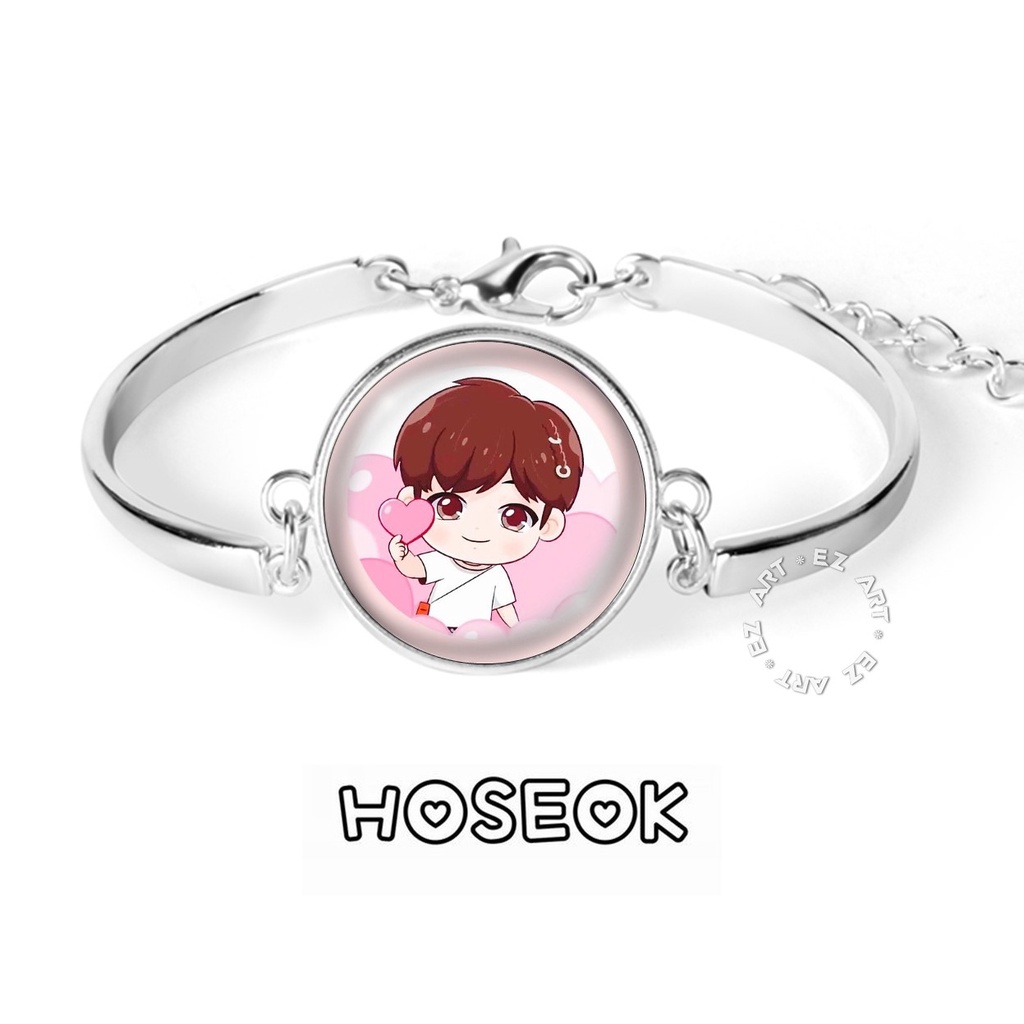 GELANG BANGLE EDISI K-POP KARAKTER BTS MEMBER BAHAN METAL LIONTIN KACA BULAT CEMBUNG JIMIN YOONGI NAMJOON JUNGKOOK HOSEOK TAEHYUNG SEOKJIN