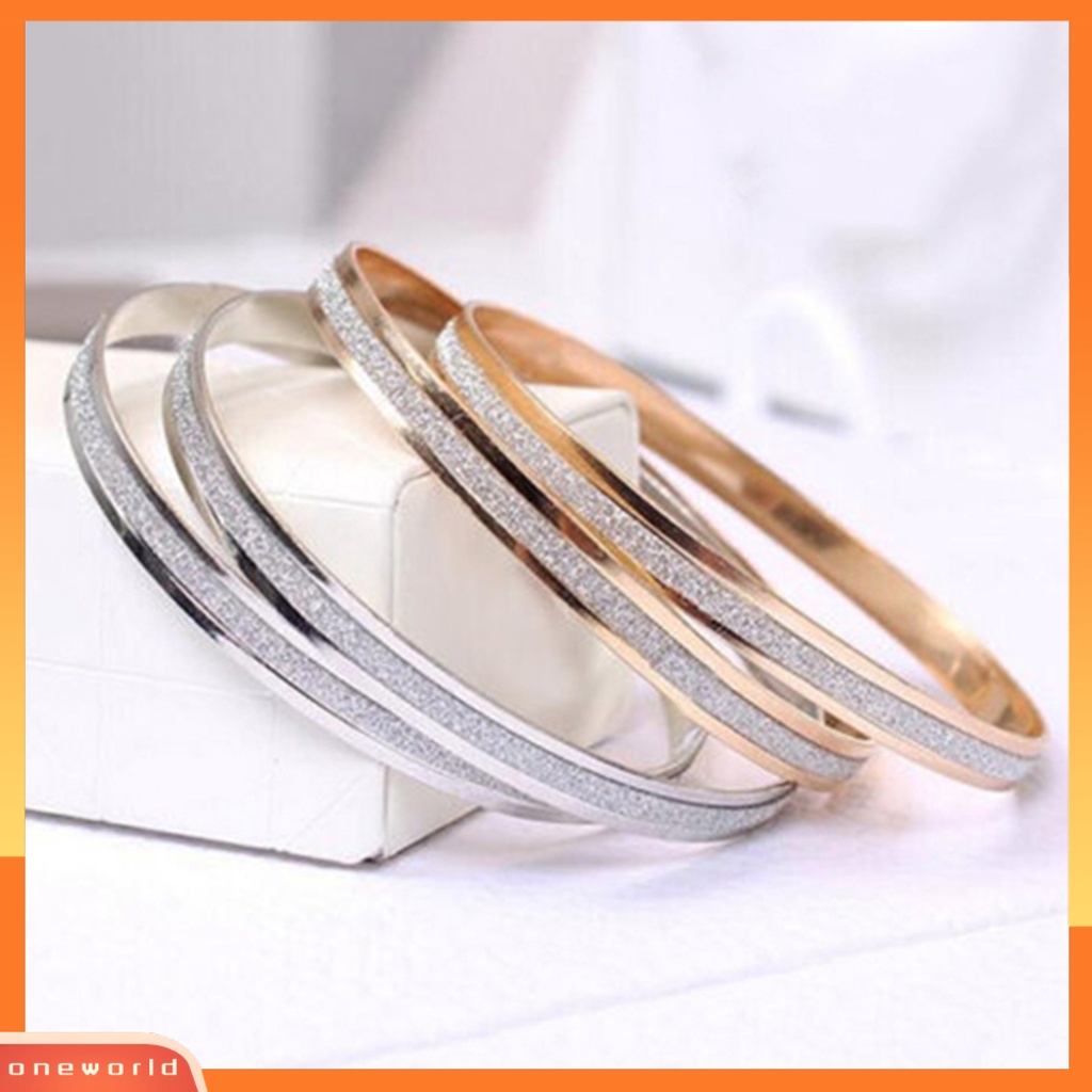 {oneworld} Bangle Exquisite Fadeless Wanita Sederhana Tengah Frosted Lingkaran Gelang Untuk Pesta Pacaran