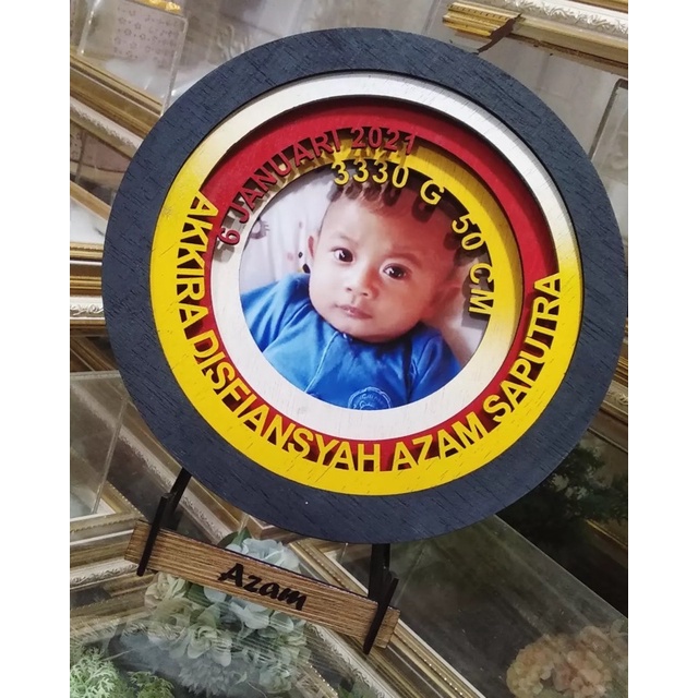 bingkai 3D biodata bayi