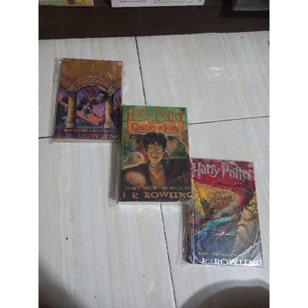 Jual NOVEL HARRY POTTER. BHS INDONESIA. ORIGINAL BEKAS | Shopee Indonesia