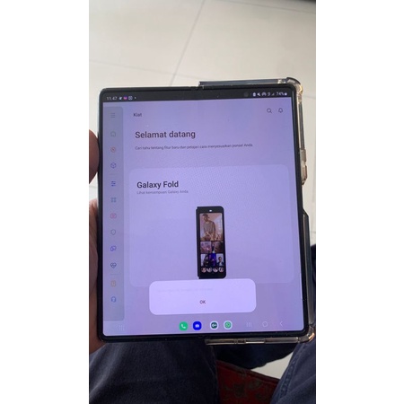 samsung galaxy fold 2