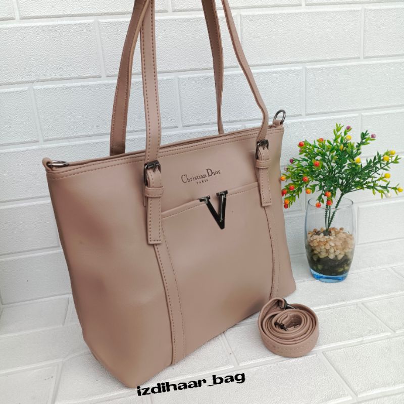 Tas wanita tali gesper jumbo V