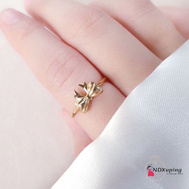 Cincin Wanita Titanium Pita Panjang Gold N03012306