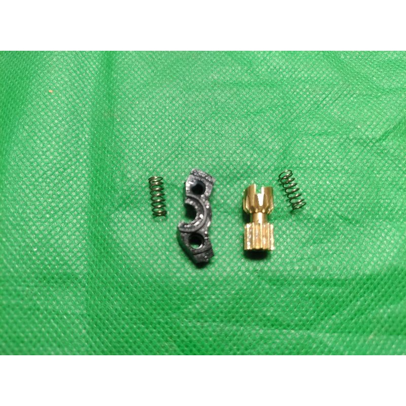 SPAREPART REEL BC LIZARD AUDI RATIO 7 BARU _ YOKE + PINION GEAR +YOKE + PER