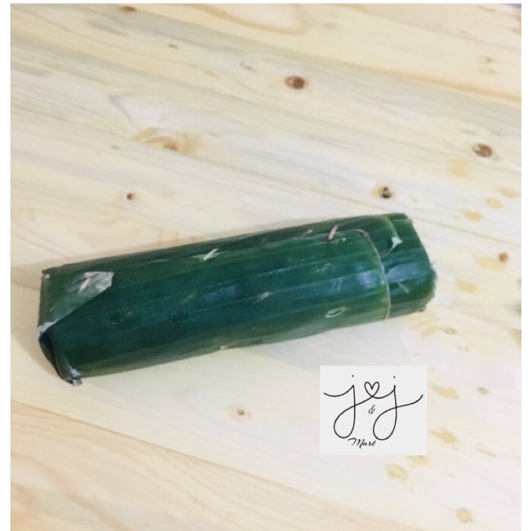 

Fresh | Tempe bungkus daun