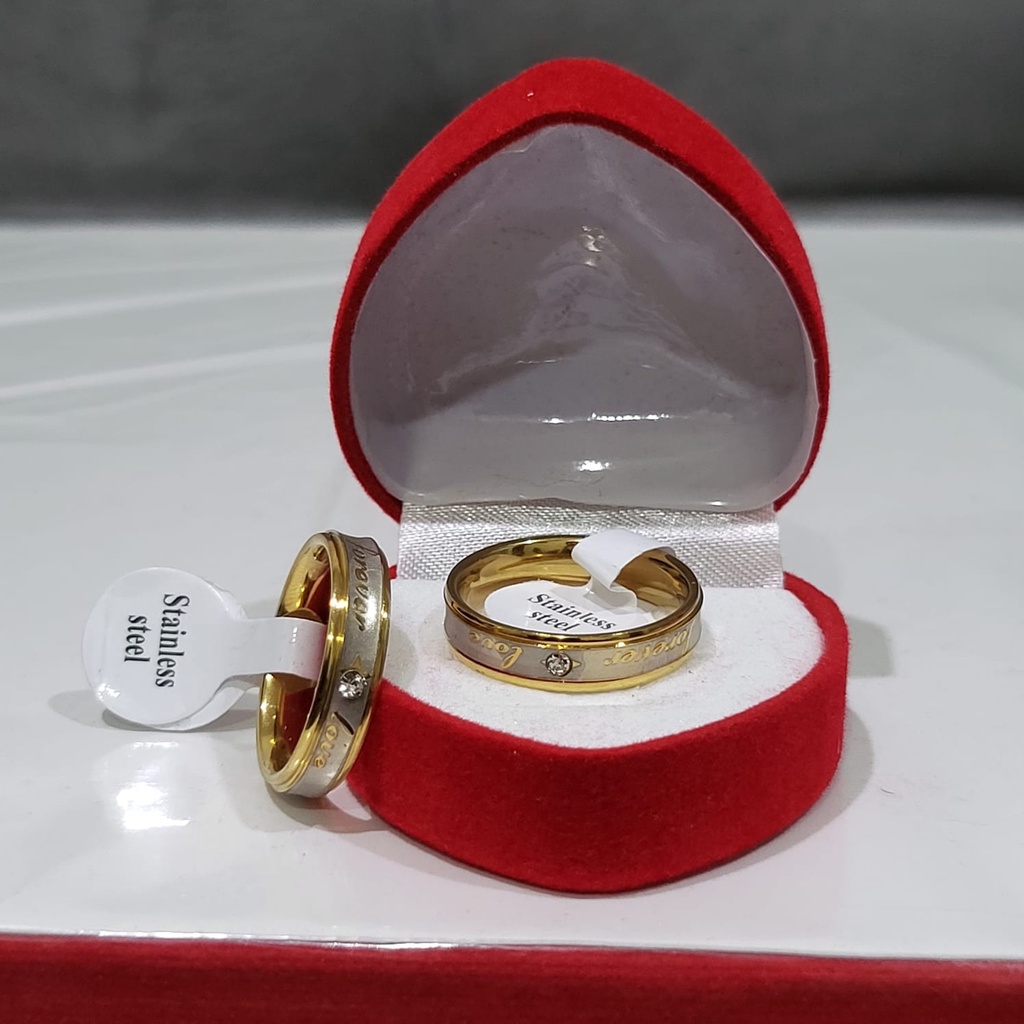 Cincin Kawin Dapat 2 pcs Dan Free Box  Banyak Model  Dan Pilihan Cincin Model Love Berlapis Emas 24K Polos