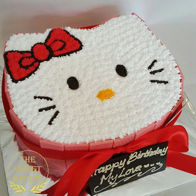 

Kue Hello Kitty