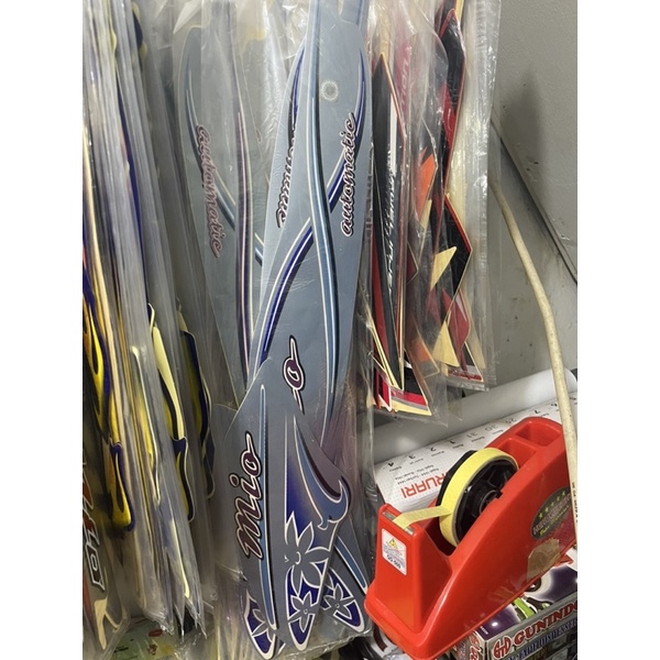 STIKER STRIPING MOTOR MIO SPORTY 2004 BIRU MUDA TELOR ASIN