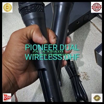 G669 PIONEER PIONER PIONNER MIC WIRELESS DIGITAL DUAL MIK WIRELES SEPASANG MIKROPON MIKROPHONE DISPLAY MICROPHONE KARAOKE VOKAL VOCAL ARTIS PROFESIONAL PRO SOUND BEST SISTEM AUDIO PANGGUNG LEGENDARY DYNAMIC PENGERAS SUARA HIFI SENSITIF MC PIDATO SEMINAR