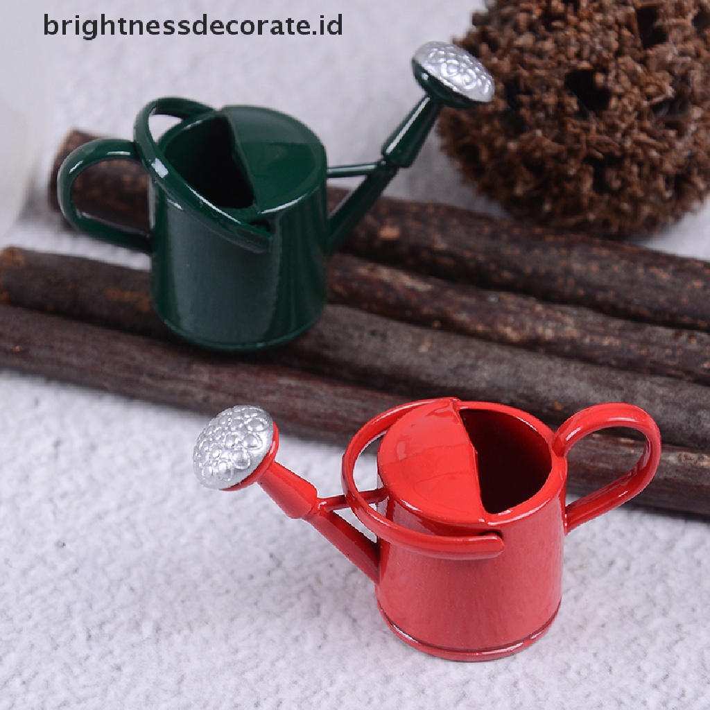 [Birth] 1per12alatan Metal Watering Can Taman Miniatur Dekorasi Untuk Anak Boneka Anak [ID]