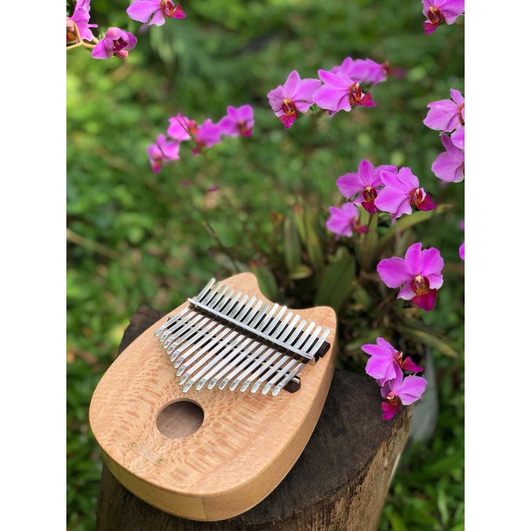 Gaharu Kalimba Hollow Solid Wood 17 keys- Silver Oak Wood (Pengerjaan 7 Hari Kerja)