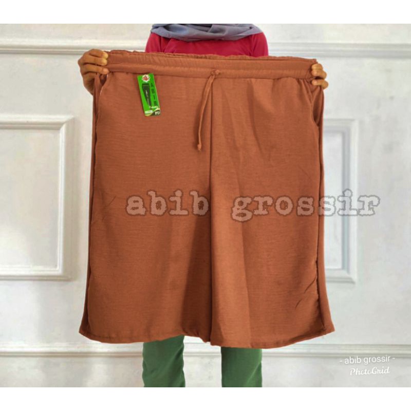 CELANA PENDEK JUMBO XXL-XXXL // KULOT CRINGKEL JUMBO // KULOT PENDEK JUMBO // KULOT 7/8 BIG SIZE // 