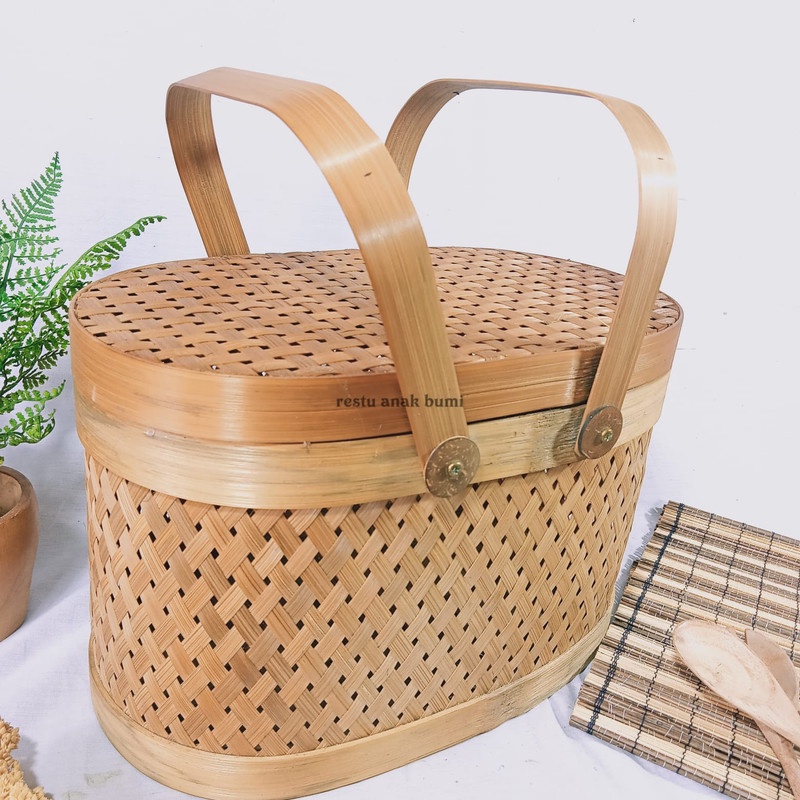

( new product ) (B250) Rantang Bambu Oval 30x18cm/Hadiah/Lamaran/Parcel Lebaran/Natal/Acara/Catering/Souvenir/Wadah Serbaguna/Basket/Craft/Fruit Box/Sembako/Teh/Gula/Beras/Telur/Seserahan/Kado/Gift/Hampers/Hantaran/Makanan/Minuman/Keranjang Buah