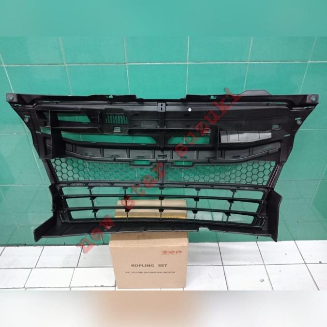 Grill bumper ertiga 2016