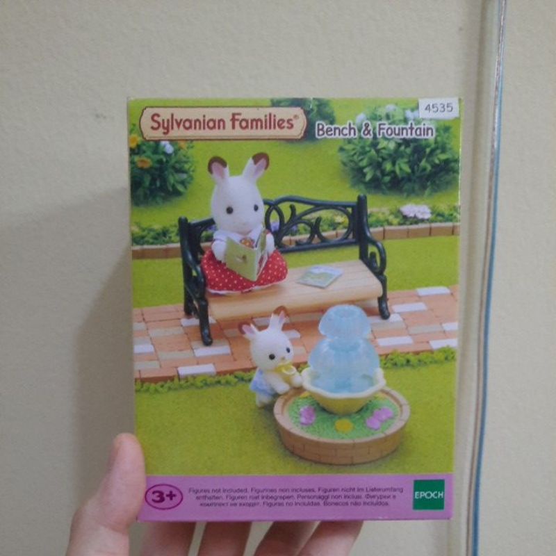 Sylvanian bench fountain