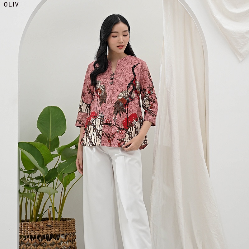 Oliv Atasan Batik Wanita / Batik Lengan Panjang / Batik Modern / Batik Family / Kebaya / Dina Top