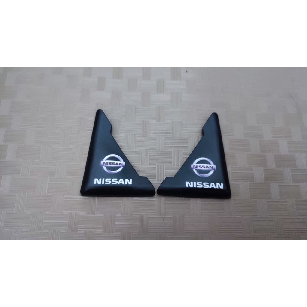 door guard siku logo nissan hitam