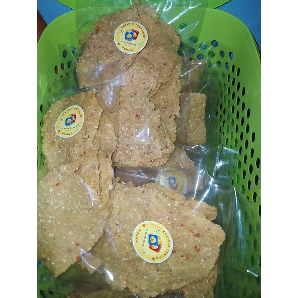 

KERIPIK LENTHO PEDAS GURIH RENYAH 165g