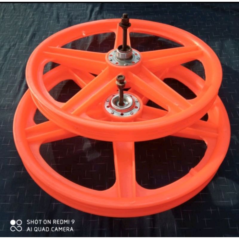 Gotri dan velg BMX Racing orens