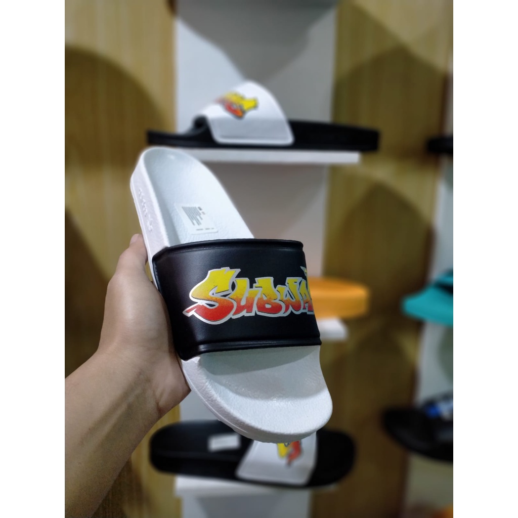 Sandal slop Pria AdidasXSubway Surfers Premium