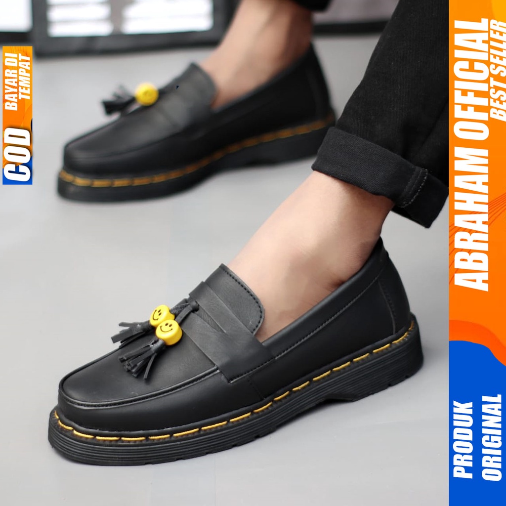 ABRAHAM Sepatu Loafers Penny Pantofel Docmart Formal Hitam Pria SMILE